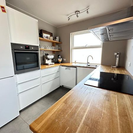 Spacious And Family Friendly Apartment In Kopavogur Reikiavik Exterior foto