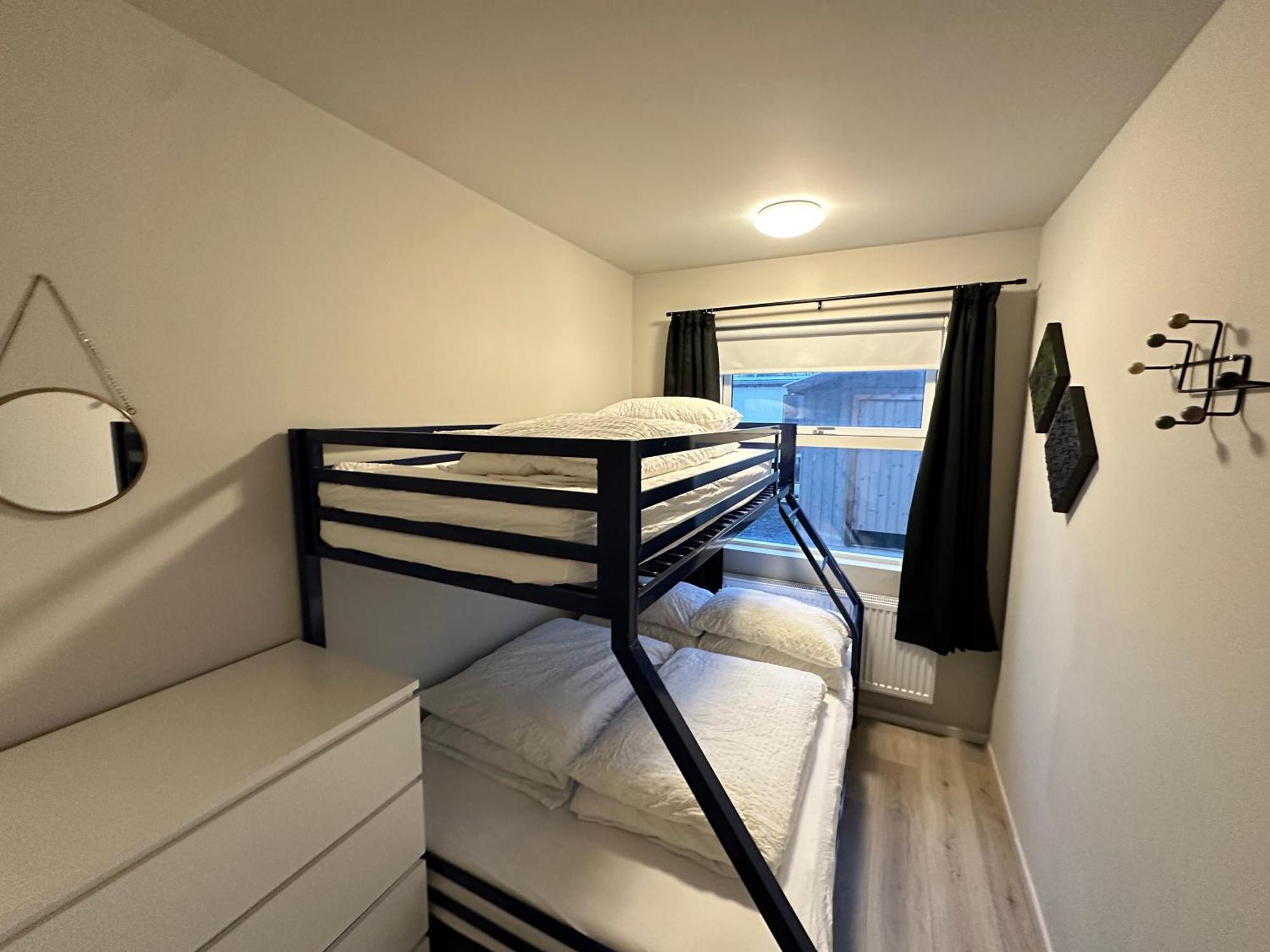 Spacious And Family Friendly Apartment In Kopavogur Reikiavik Exterior foto